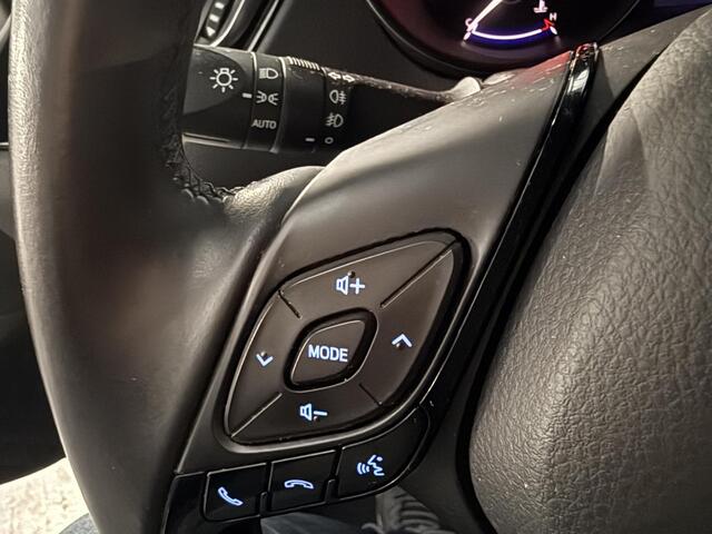 Toyota C-HR 1.2 Dynamic + 18" Lichtmetalen velgen, keurige NL auto met slechts 70695 KM