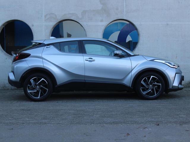 Toyota C-HR 1.8 Hybrid Dynamic | APPLE CARPLAY | ACHTERUITRIJCAMERA |
