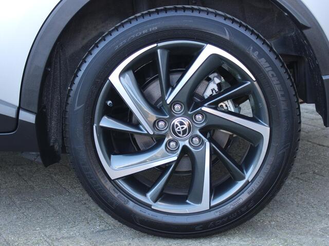 Toyota C-HR 1.8 Hybrid Dynamic | APPLE CARPLAY | ACHTERUITRIJCAMERA |