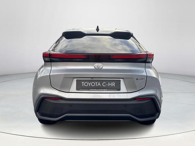 Toyota C-HR 2.0 Plug-in Hybrid 220 First Edition | 06-10141018 Voor meer informatie