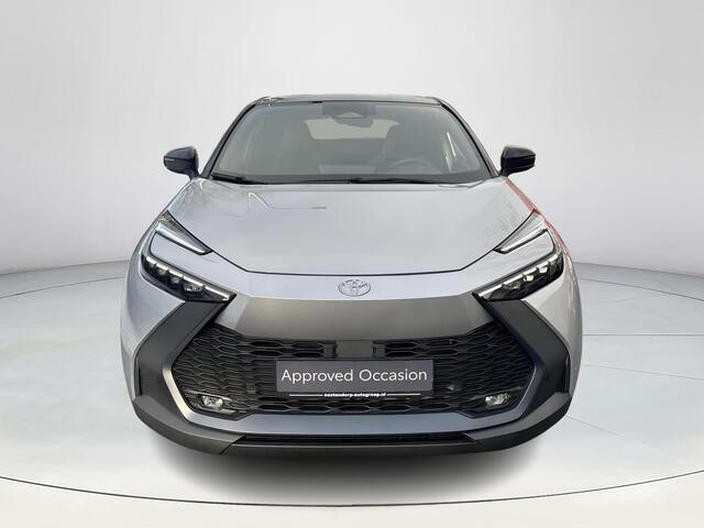 Toyota C-HR 2.0 Plug-in Hybrid 220 First Edition | 06-10141018 Voor meer informatie