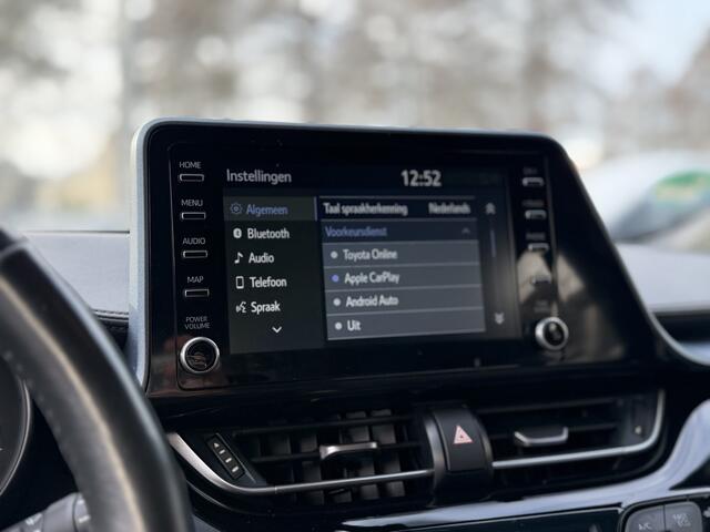 Toyota C-HR 1.8 Hybrid Dynamic | GEEN AFLEVERKOSTEN | Trekhaak, Navigatie, Apple/Android
