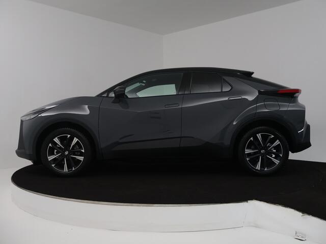 Toyota C-HR 2.0 Plug-in Hybrid 220 Dynamic | All-season banden |
