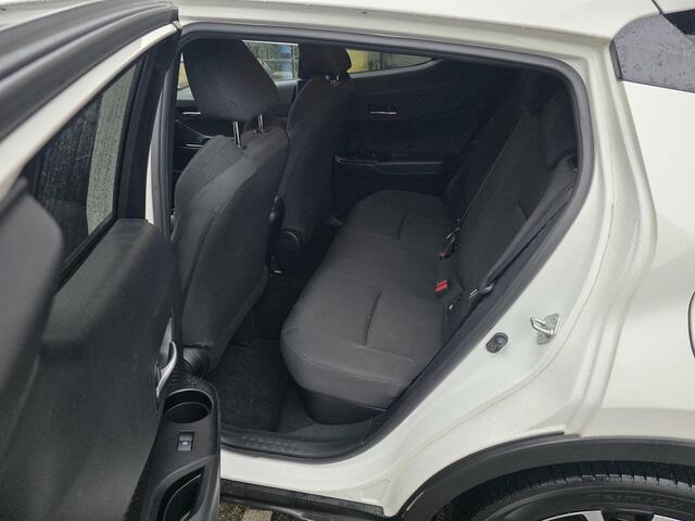 Toyota C-HR 1.8 Hybrid Dynamic, Stoelverwarming