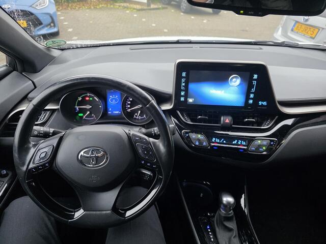 Toyota C-HR 1.8 Hybrid Dynamic, Stoelverwarming