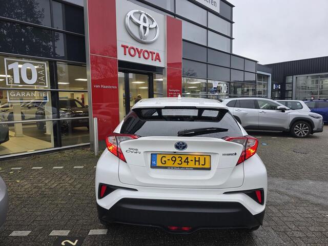 Toyota C-HR 1.8 Hybrid Dynamic, Stoelverwarming