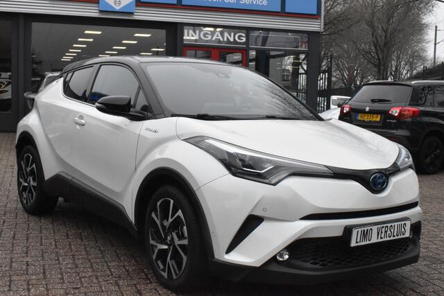 Toyota C-HR 1.8 Hybrid Bi-Tone | LED | 100% onderhouden | Camera | ACC | BSM | 12 mnd BOVAG garantie | Whatsapp 06-5318899