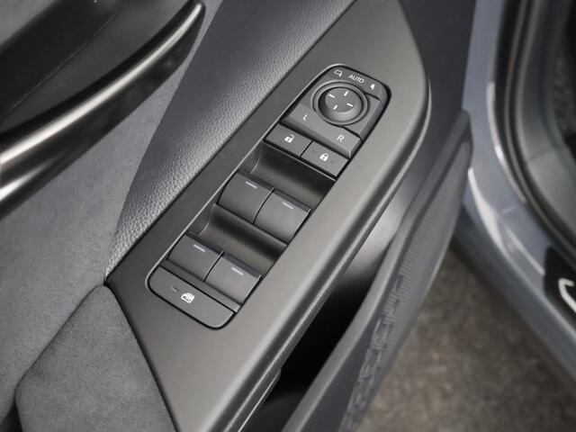 Toyota C-HR 2.0 Plug-in Hybrid 220 Premium