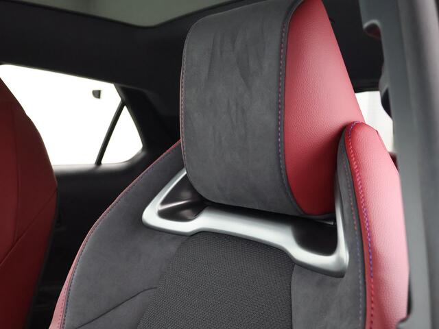 Toyota C-HR 2.0 Plug-in Hybrid 220 Premium