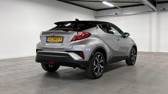 Toyota C-HR 1.2 Bi-Tone | Leder | Navi | 1e eigenaar