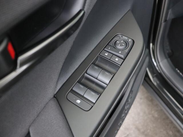 Toyota C-HR 1.8 Hybrid 140 Dynamic | NIEUWE AUTO | ACTIEPRIJS