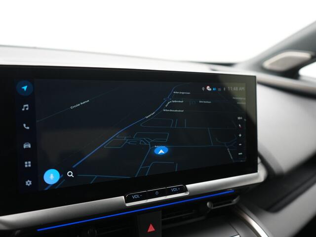 Toyota C-HR 2.0 Plug-in Hybrid 220 Executive *DEMO*