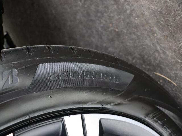 Toyota C-HR 1.8 Hybrid 140 Dynamic