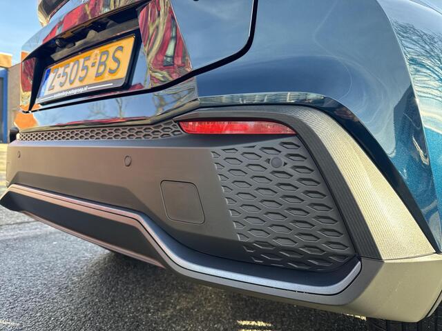 Toyota C-HR 2.0 Hybrid 200 First Edition | 06-10141018 Voor meer informatie