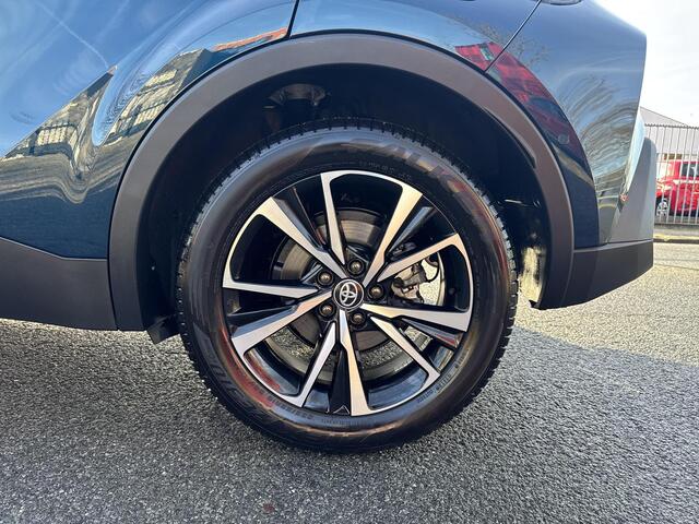 Toyota C-HR 2.0 Hybrid 200 First Edition | 06-10141018 Voor meer informatie