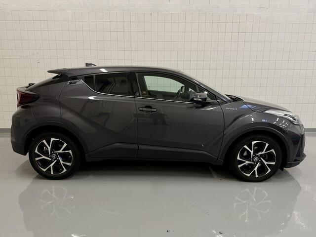 Toyota C-HR 1.8 Hybrid 18'' LMV / Carplay / Stuur & Stoelverw / Bovag garantie
