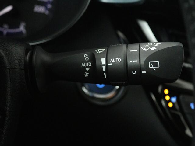 Toyota C-HR 2.0 Hybrid Style Luxury | Navigatie | JBL |