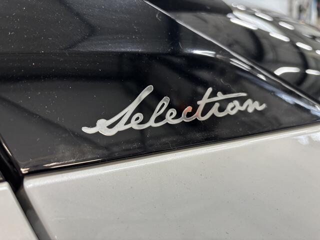 Toyota C-HR 1.8 Hybrid Bi-Tone Blis & Leer & Stoel en Stuurverw. Adaptieve cruise & inparkeerhulp.