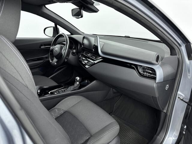 Toyota C-HR 2.0 Hybrid Dynamic | DAB | Carplay | Parkeercamera |