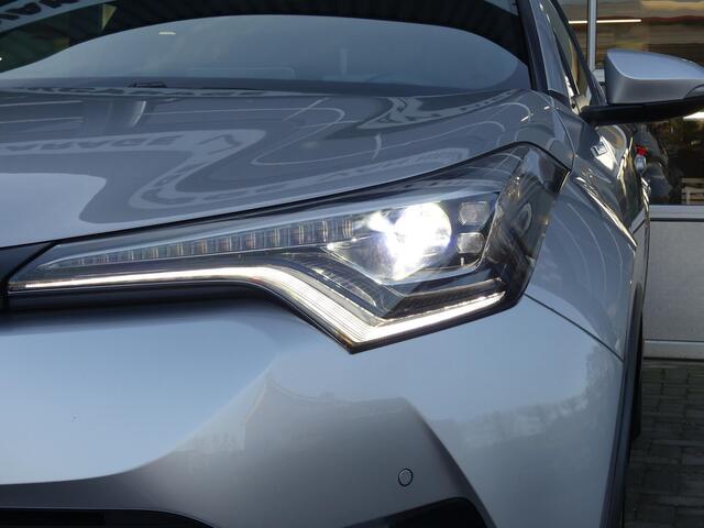 Toyota C-HR 1.8 Hybrid Executive *t/m 10de bouwjaar garantie!