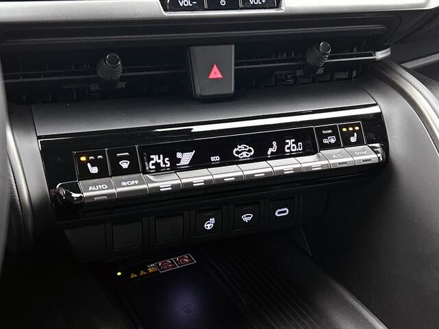 Toyota C-HR 2.0 Plug-in Hybrid 220 First Edition