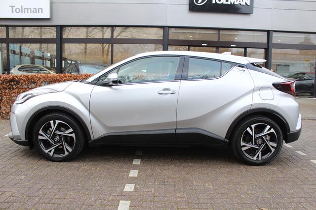 Toyota C-HR 2.0 Hybrid 184 Dynamic | Rijklaar | Trekhaak | Blind Spot | Keyless | LED | Sensoren v+a | Camera | 18" | Adap. cruise