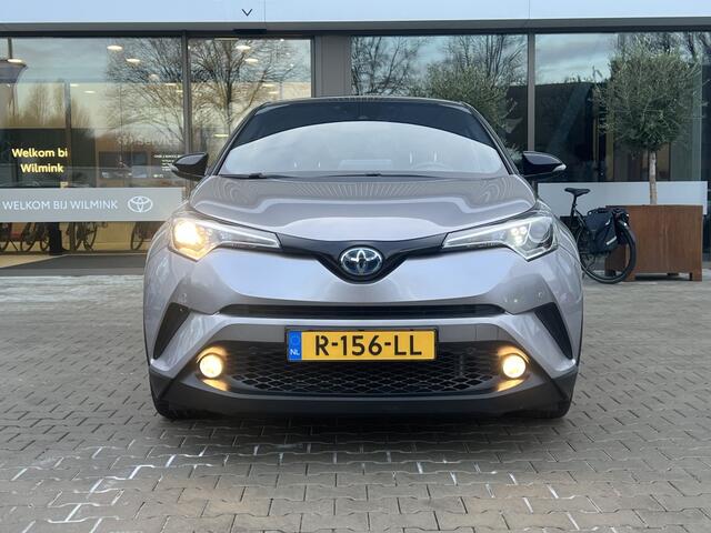 Toyota C-HR 1.8 Hybrid Style Bi-Tone | Parkeersensoren | Stoelverwarming