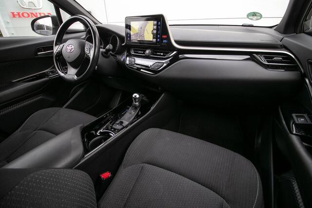 Toyota C-HR 1.8 Hybrid Dynamic - Dealerond. | Adpt. cruise | Trekhaak afn. | Navi