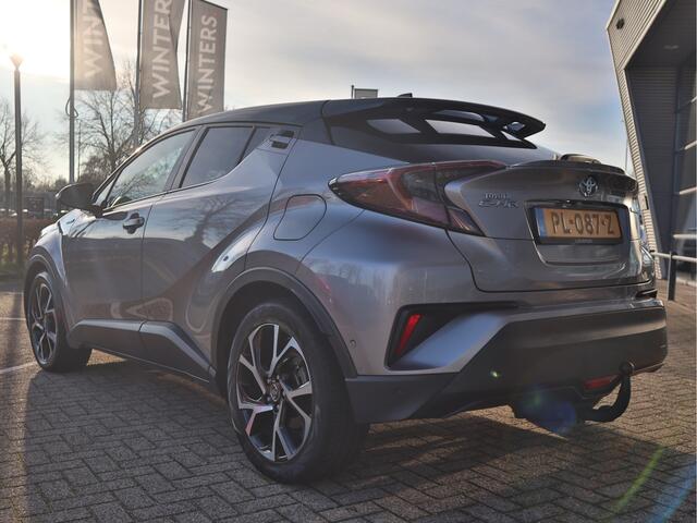 Toyota C-HR 1.8 Hybrid Bi-Tone Plus | Camera | Navigatie | Stoel/Stuurverwarming | ECC-Airco | Leder