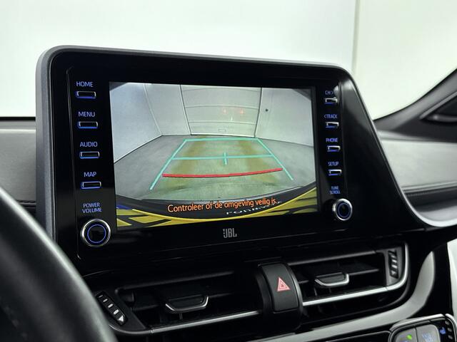 Toyota C-HR 1.8 Hybrid First Edition | Navigatie | NL-Auto | Parkeercamera | Stoelverwarming | Apple Carplay / Android Auto |}