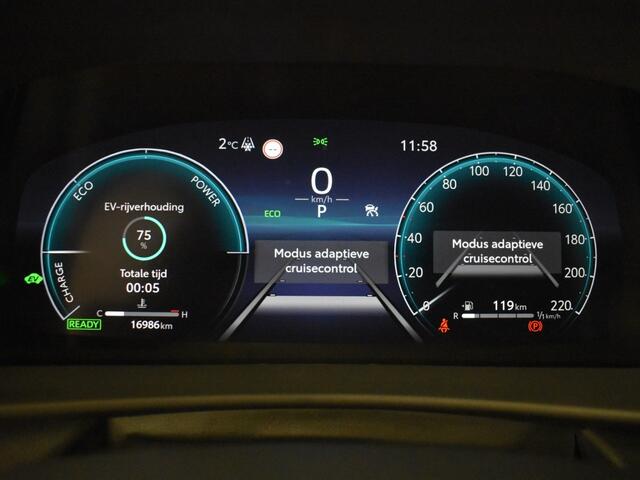 Toyota C-HR 1.8 Hybrid 140 Style Bi Tone | Elektrische A. Klep | Blindspot