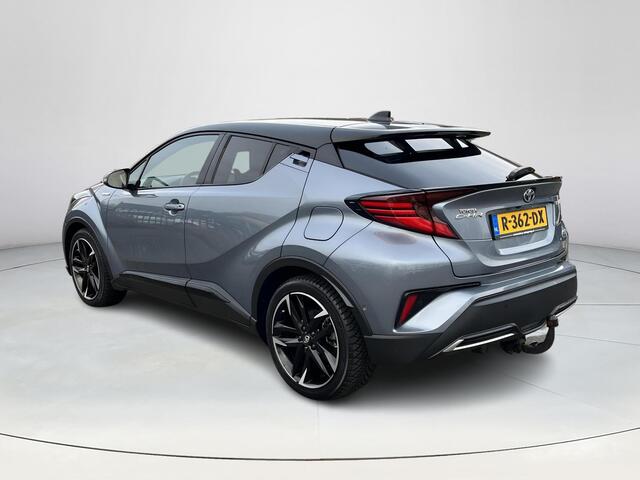 Toyota C-HR 1.8 Hybrid GR-Sport | Trekhaak | Navigatie | Stoel- + stuurverwarming | 19 inch LM-velgen |
