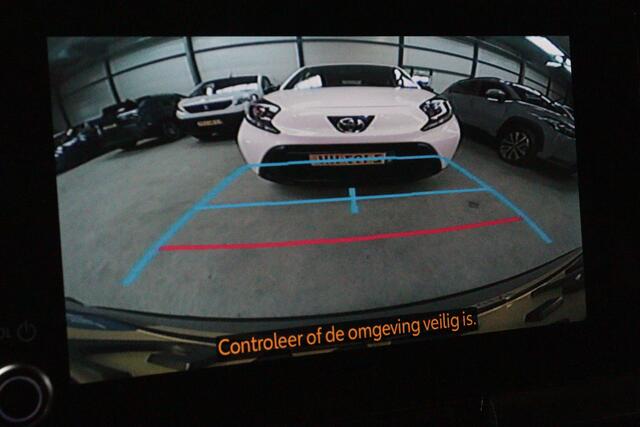 Toyota C-HR 1.8 Hybrid 140 Active | APPCONNECT | CLIMA | CAMERA | ADAP CRUISE | LANE-ASSIST / WARNING |