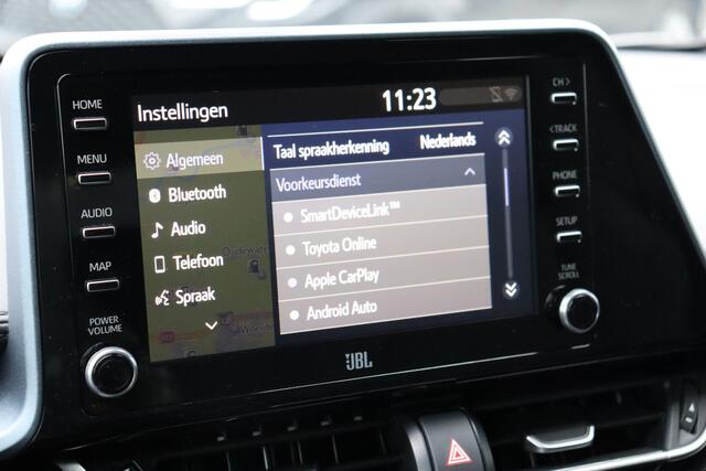 Toyota C-HR 1.8 Hybrid First Edition, Trekhaak, Cruise control , Apple CarPlay / Android Auto, Treeplank, BSM.