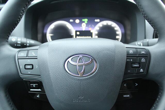 Toyota C-HR 1.8 Hybrid 140 First Edition | Rijklaar | Apple/Android | Navi | Stoel-/Stuurverwarming | Blind Spot | Camera | Keyless | LED | El.achterklep