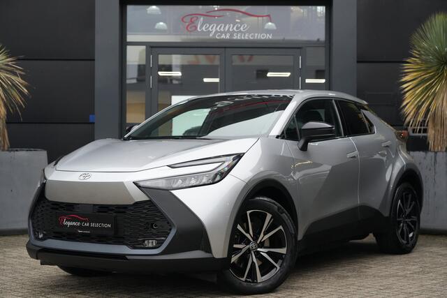 Toyota C-HR 2.0 Plug-in Hybrid 220 Dynamic 223pk Stoelverwarming/Camera/AppleCarplay