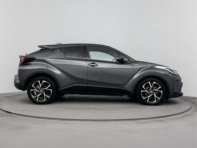 Toyota C-HR 1.8 Hybrid Dynamic | climaat controle | 18 inch velgen | Stoelverwarming voor |