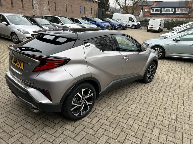 Toyota C-HR 2.0 Hybrid Club Bi Tone