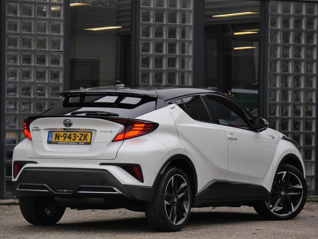 Toyota C-HR 2.0 HYBRID GR-SPORT/ CARPLAY/ TWO-TONE METALLIC