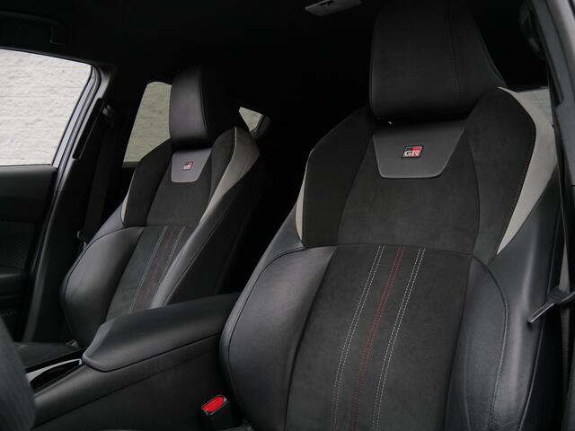 Toyota C-HR 2.0 HYBRID GR-SPORT/ CARPLAY/ TWO-TONE METALLIC