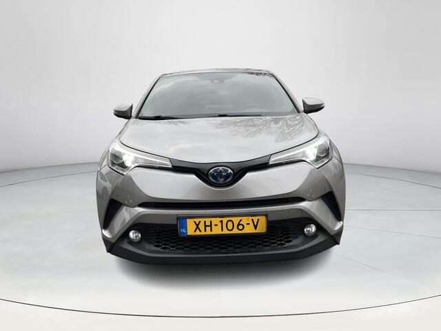 Toyota C-HR 1.8 Hybrid Executive | Navigatie | Dode hoek waarschuwing | Parkeersensoren | Stoelverwarming |