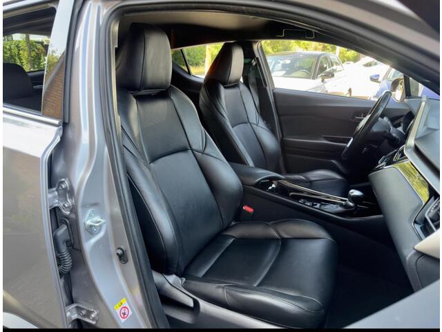 Toyota C-HR 1.8 Hybrid Business Intro AUTOMAAT | 2019