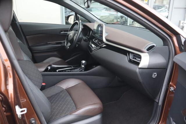 Toyota C-HR 1.8 Hybrid Premium Stoelverw I Dode Hoek I Camera