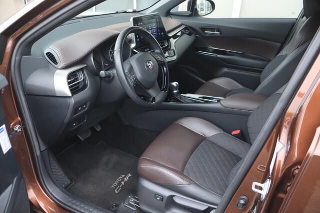 Toyota C-HR 1.8 Hybrid Premium Stoelverw I Dode Hoek I Camera