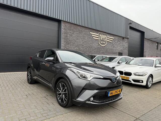 Toyota C-HR 1.8 Hybrid Executive | 2E EIGENAAR | 12MND GARANTIE | AUTOMAAT | AIRCO | CRUISE | DAB | LEDER |