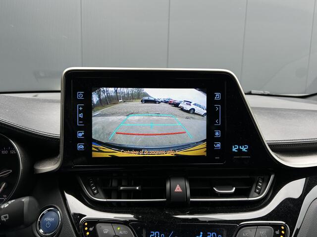 Toyota C-HR 1.8 Hybrid CAMERA NAVI CRUISE ECC LMV