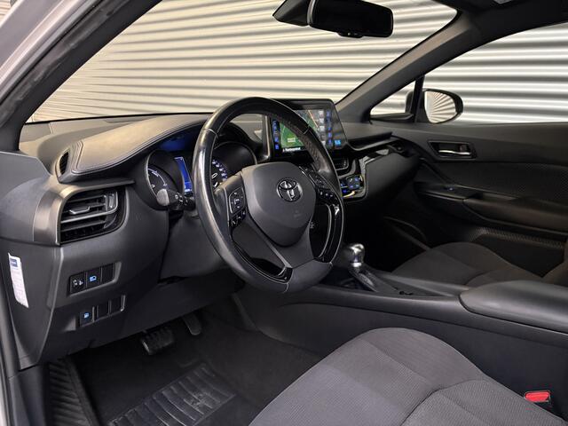 Toyota C-HR 1.8 HYBRID/CAM/DODE HOEK/KEY-LESS/STOEL VERW/NAVI/ENZ