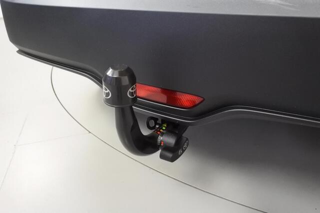 Toyota C-HR 1.8 Hybrid Bi-Tone