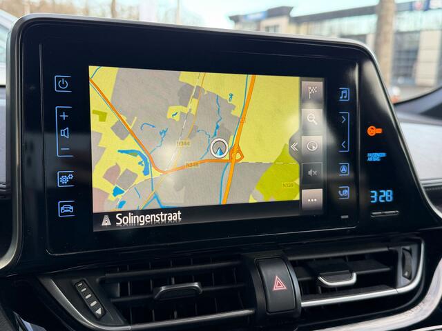 Toyota C-HR 1.8 Hybrid Dynamic | Camera | Navigatie | Stoelverwarming |