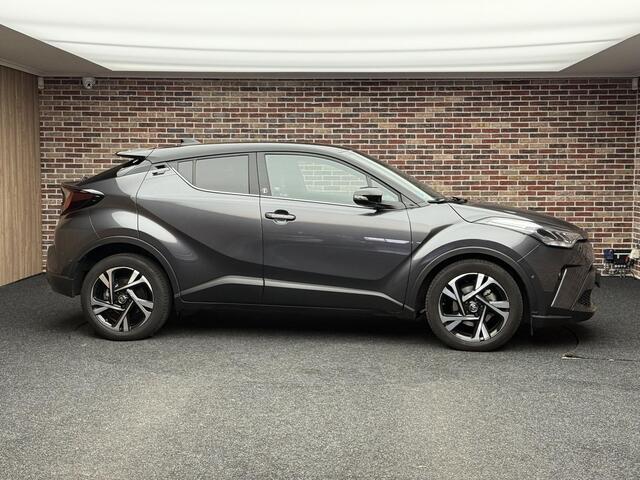 Toyota C-HR 1.8 Hybrid Bi-Tone Achteruitrijcamera | Stoel- & stuurverwarming | Keyless entry